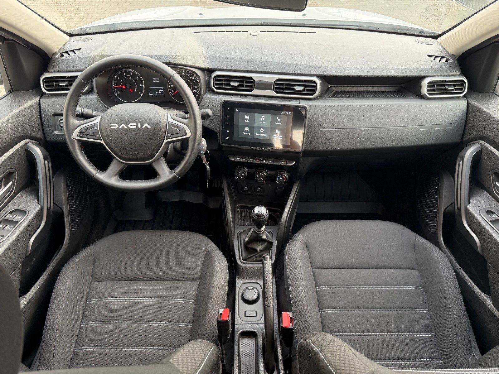Dacia Duster II Expression 4WD - Samsaru's Car Outlet