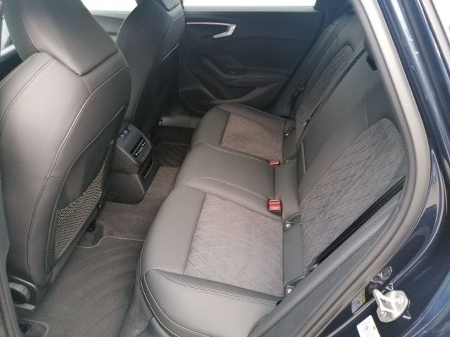 Audi A5 Avant TFSI quattro S tr. *S-line*Matrix*AHK*