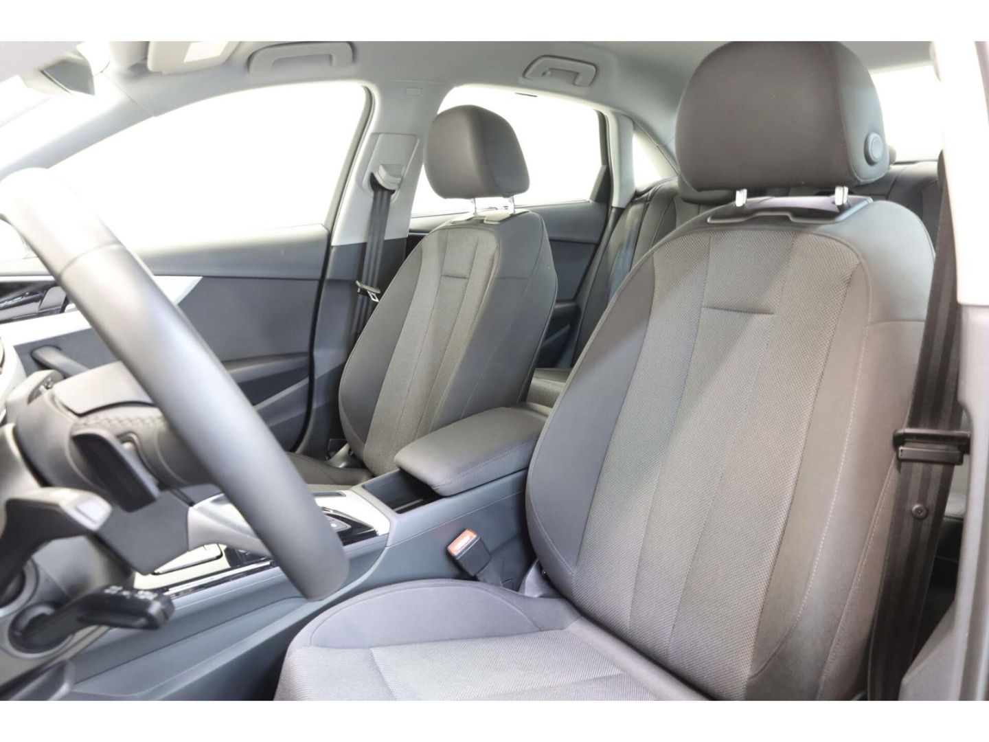 Audi A4 30 TDI advanced S-Tronic - Samsaru's Car Outlet