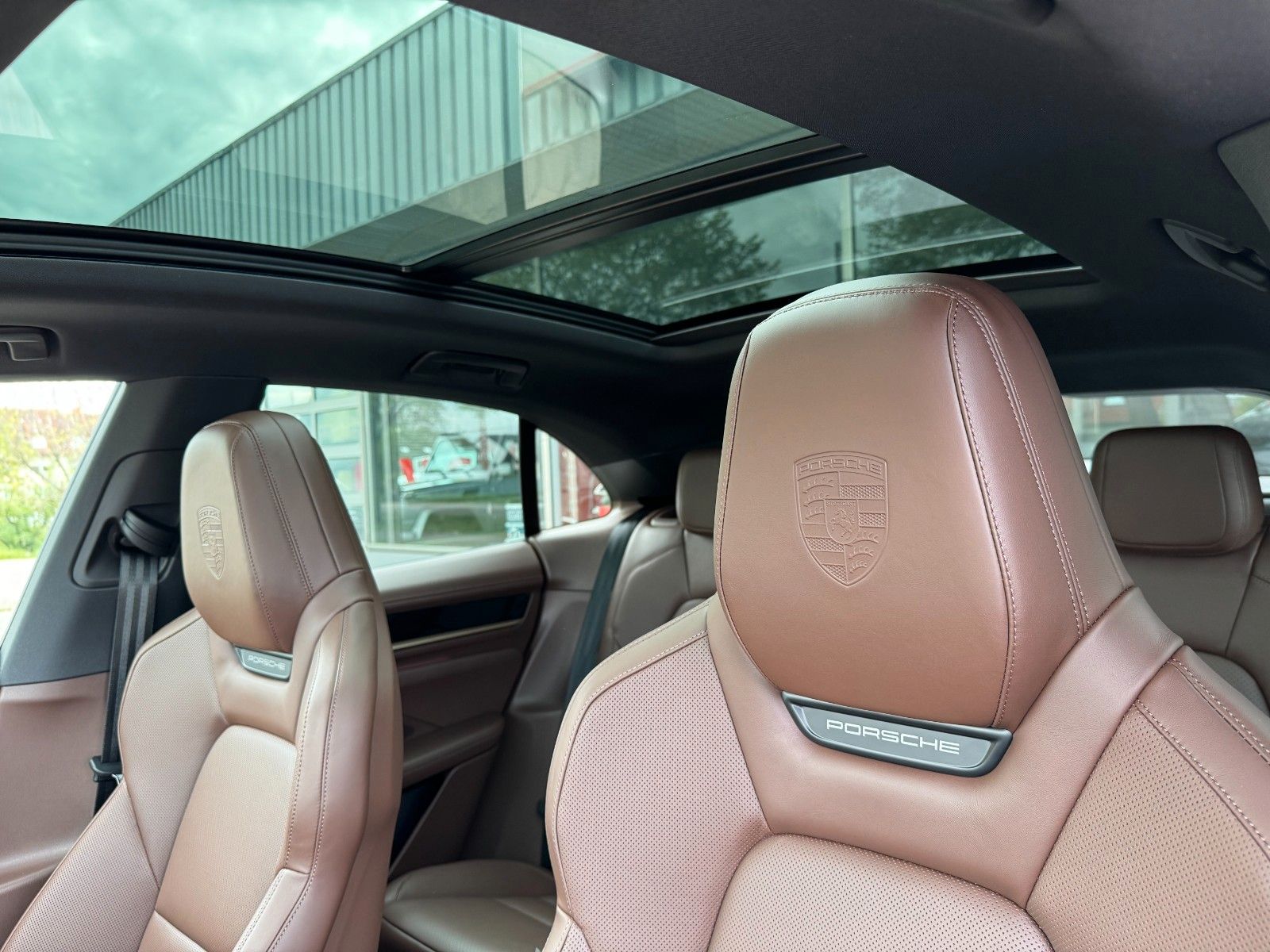Porsche Macan Electric 4 *Offroad-Design-Paket /VOLL...