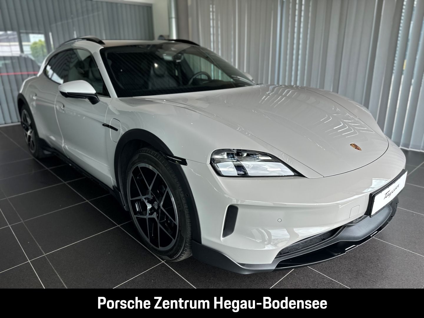 Porsche Taycan 4 Cross Turismo/Offroad Design Paket/LED/