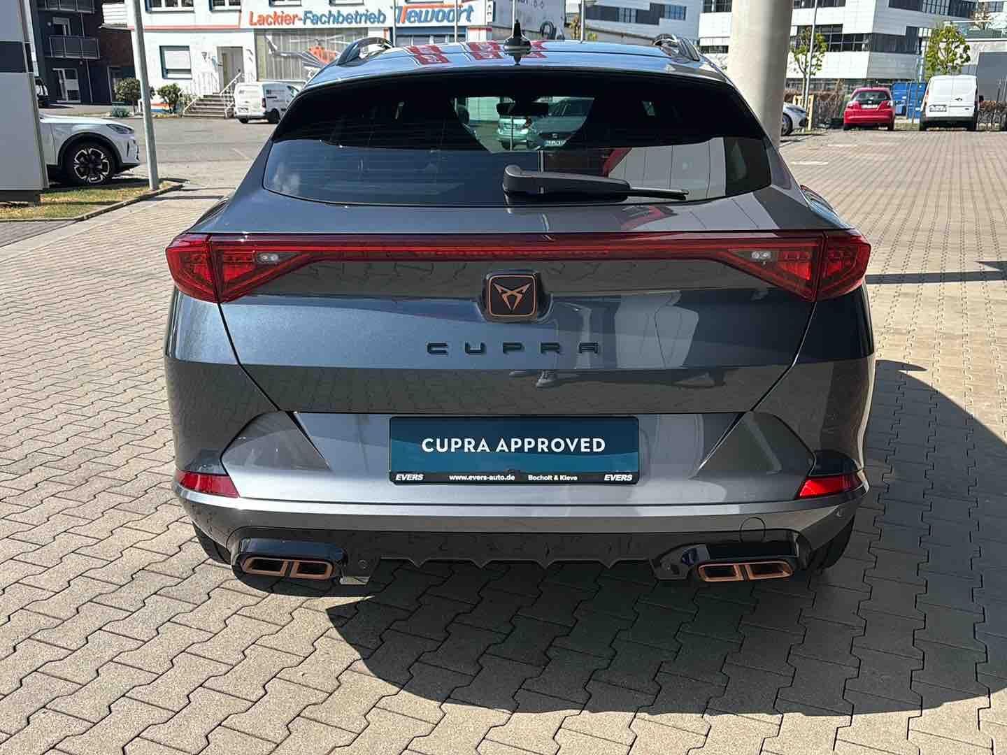 Cupra Formentor 1.4 e-Hybrid DSG AHK MEMORY 360°-CAM