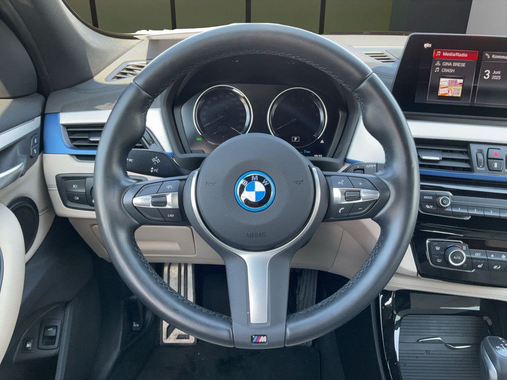 BMW X1 xDrive25e M-SPORT HYBRID - Samsaru's Car Outlet