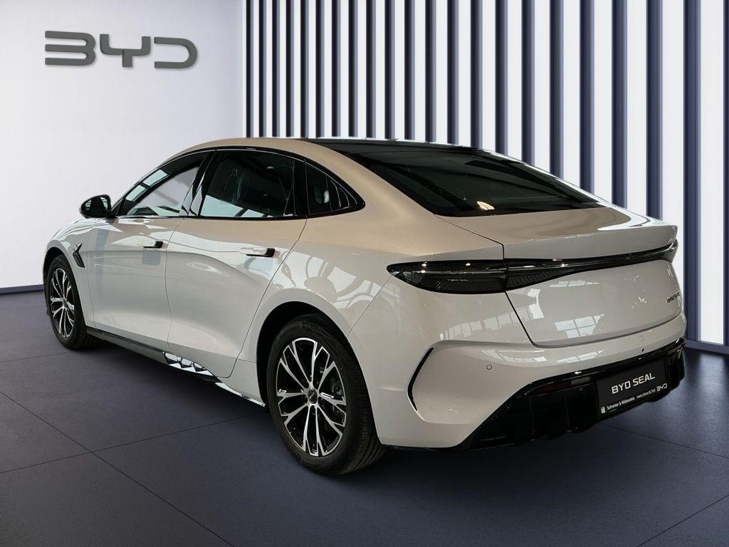 BYD Seal Comfort 360 AUT Kam. Navi PDC Pano SpurH