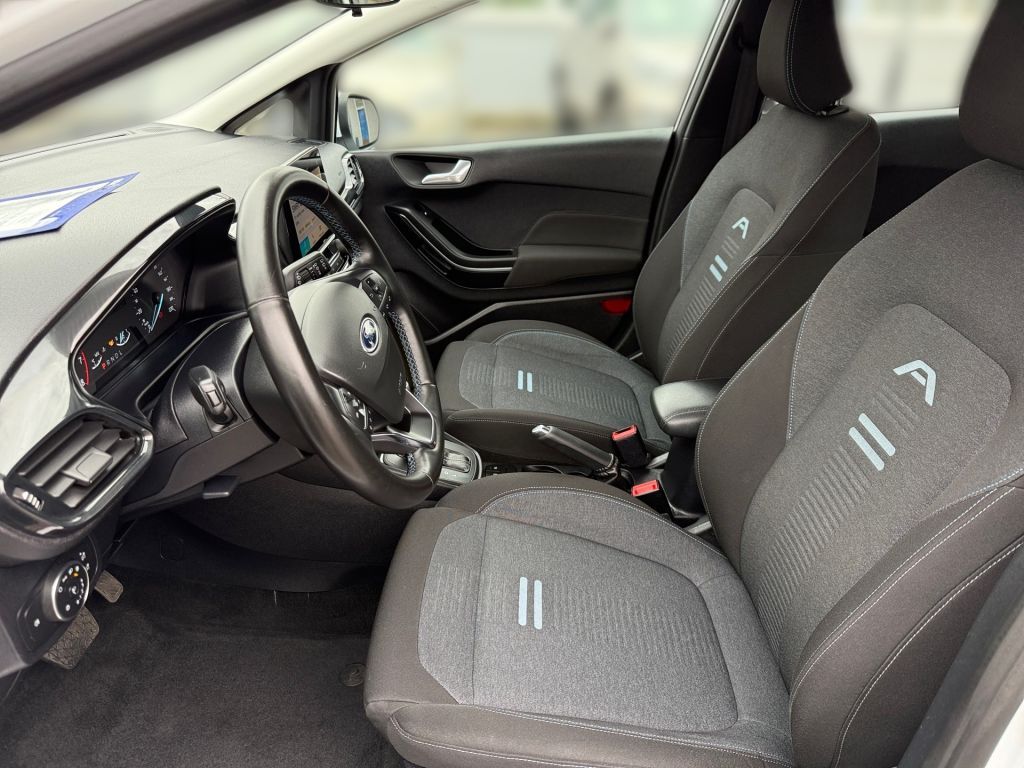 Ford Fiesta 1.0 EcoBoost Hybrid S&S Aut. - Samsaru's Car Outlet
