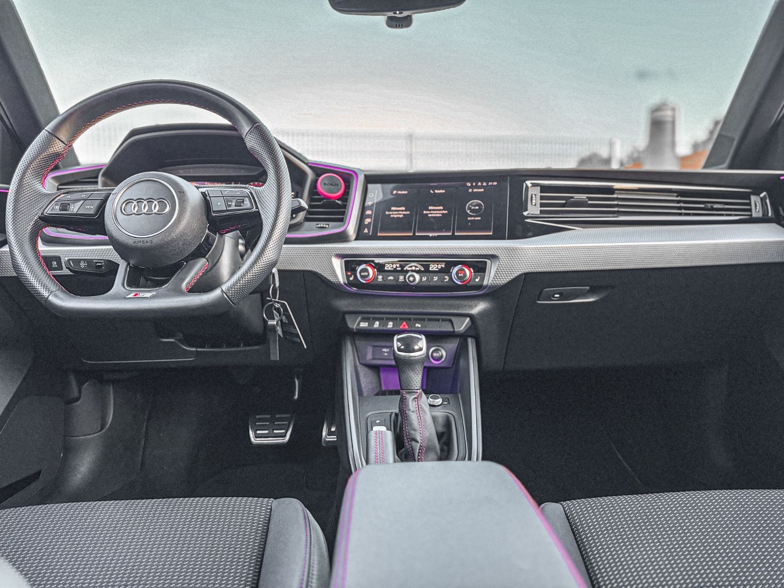 Audi A1 Sportback 40 TFSI S line - Samsaru's Car Outlet