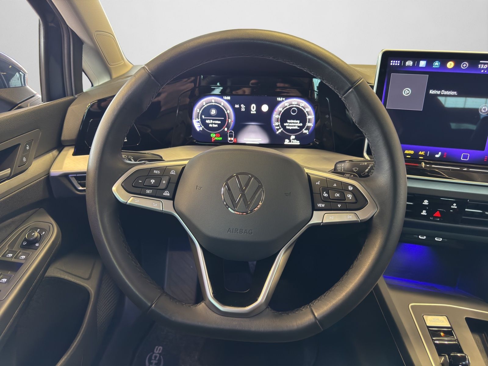Volkswagen Golf VIII 1,5 eTSI DSG Life  *ergo*LED+*HuD*Side