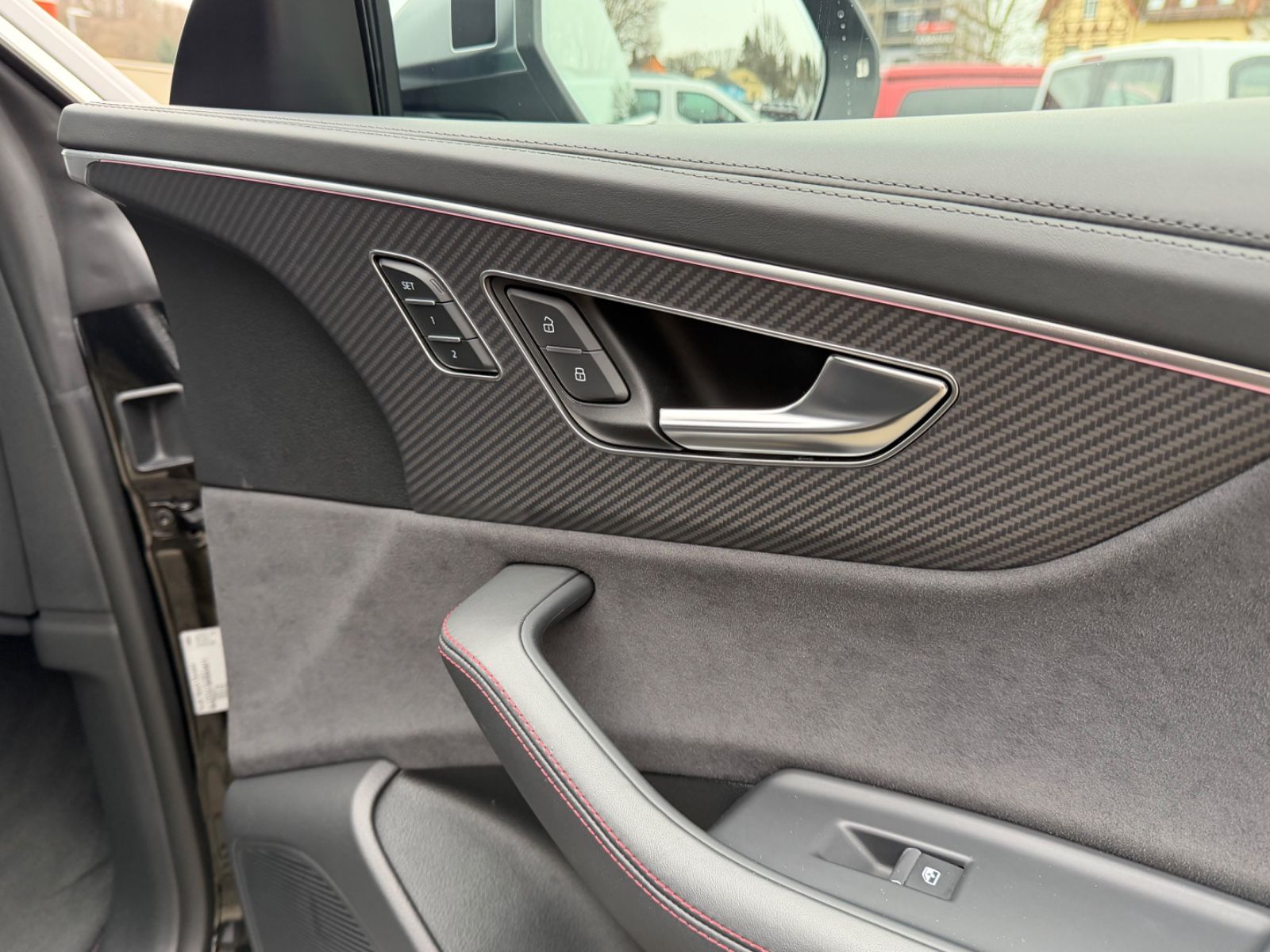 Audi RSQ8  4.0 TFSI quattro.Standheizung.