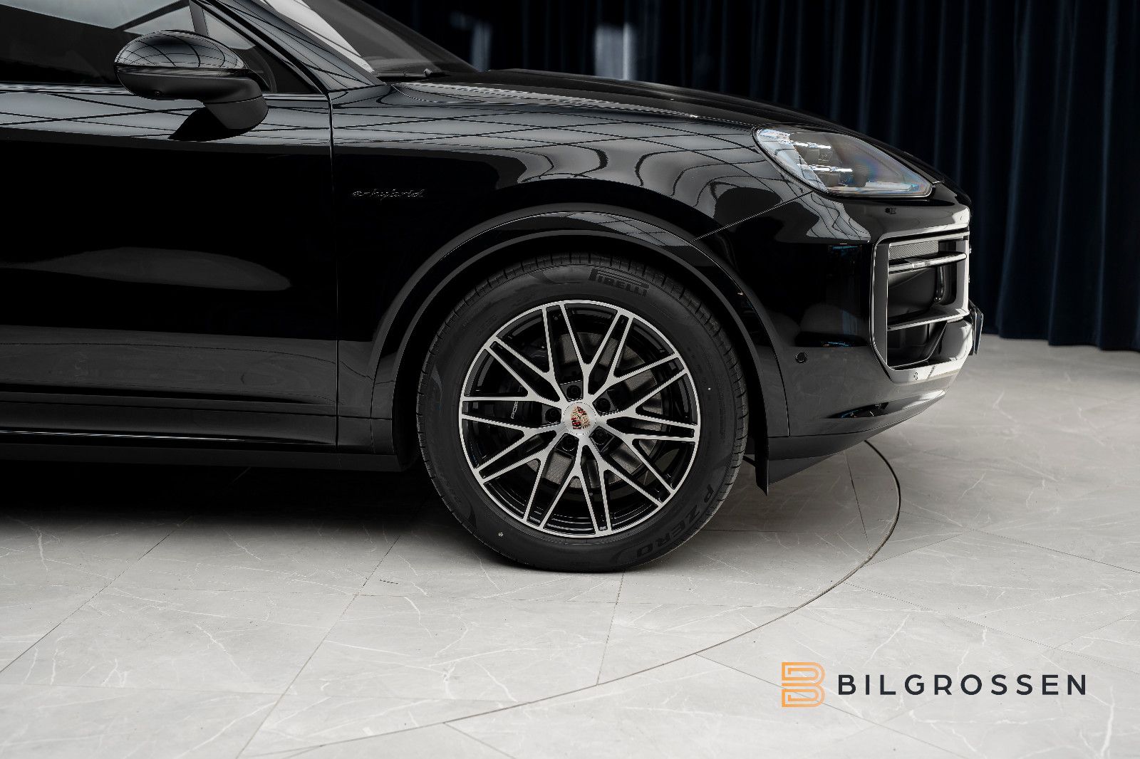 Porsche Cayenne Coupe E-Hybrid BOSE Sport Exhuast P-Disp