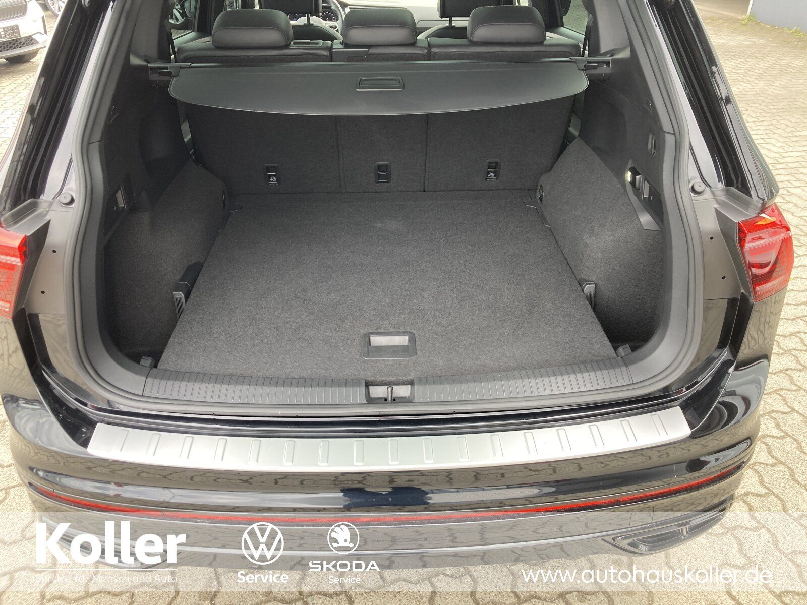 Volkswagen Tiguan Allspace 2.0 TDI DSG 4M R-Line Leder Pano