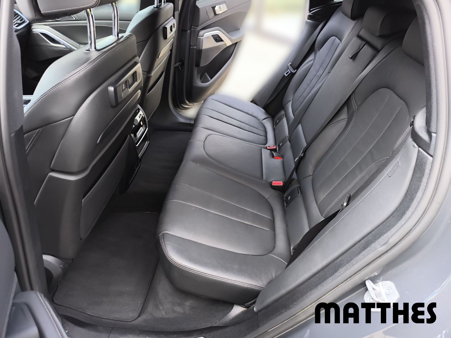 BMW X6 xDrive40d M Sport Massagesitze Panoramadach S