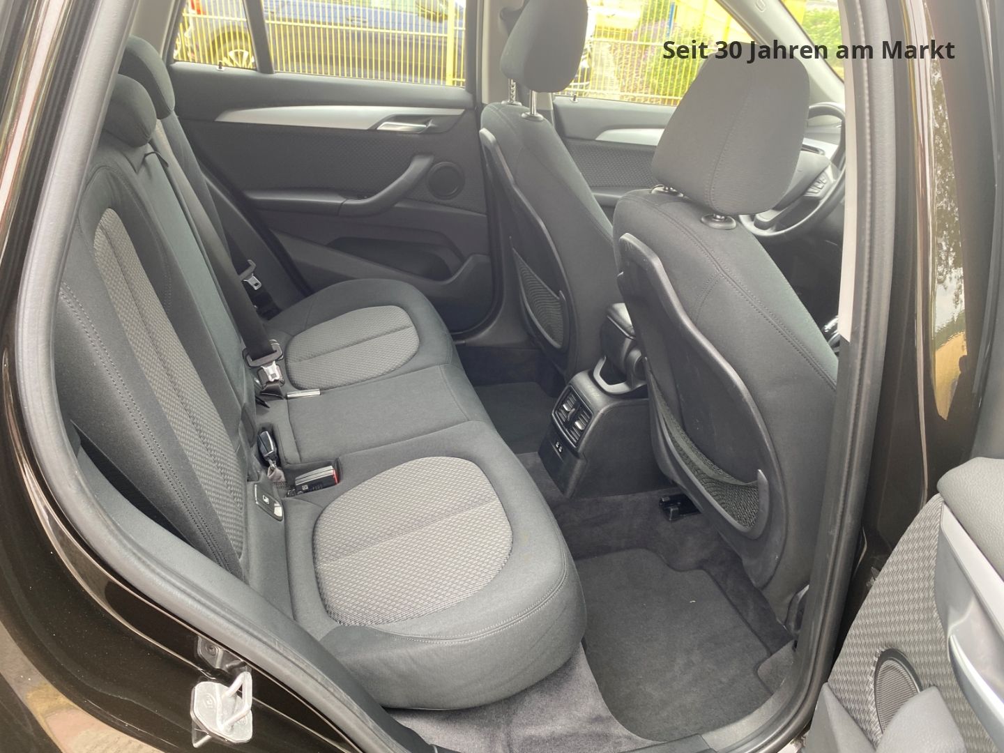 BMW X1 xDrive 20 d Advantage - Samsaru's Car Outlet