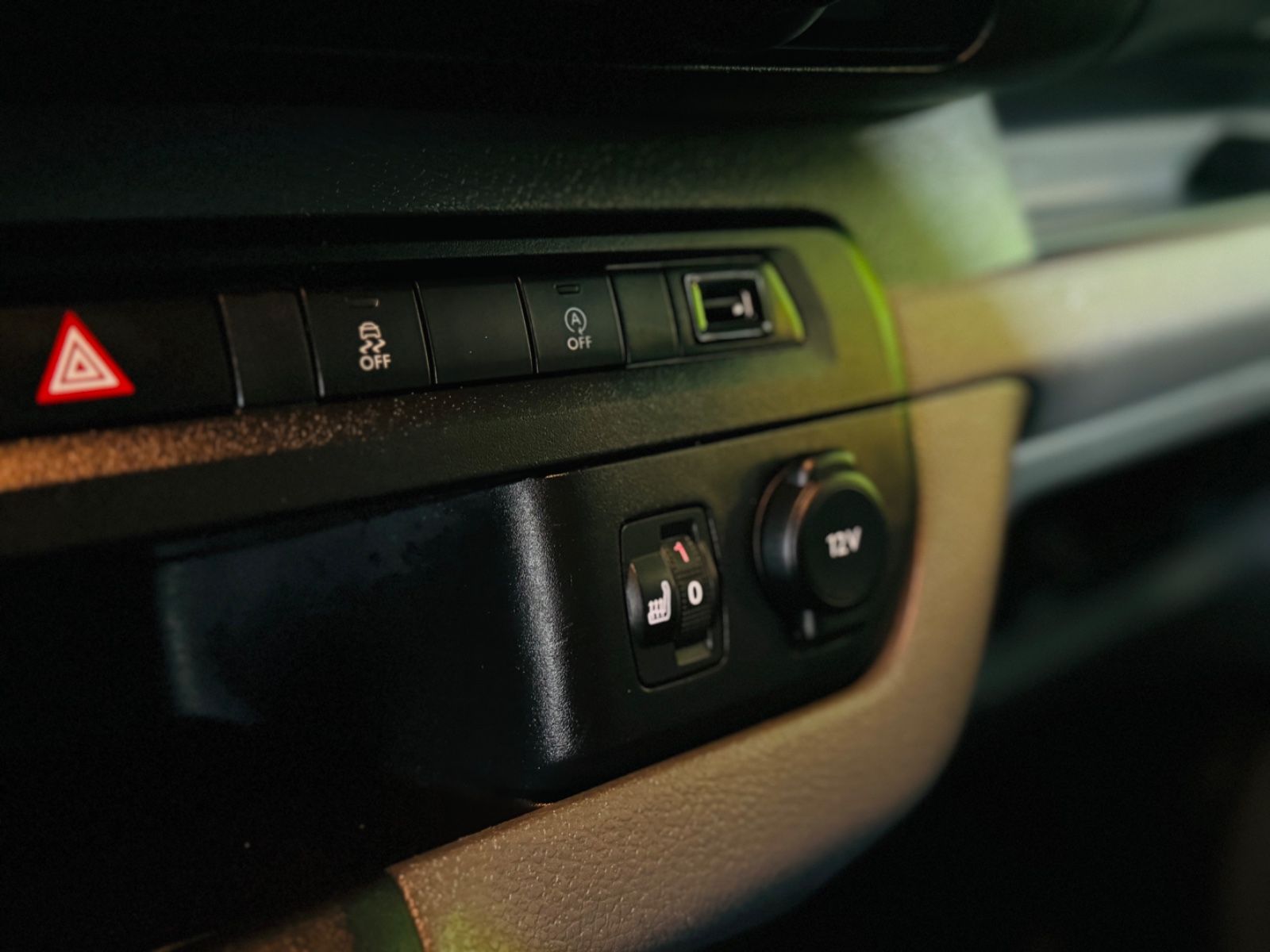 Peugeot Expert Kasten Premium - Samsaru's Car Outlet