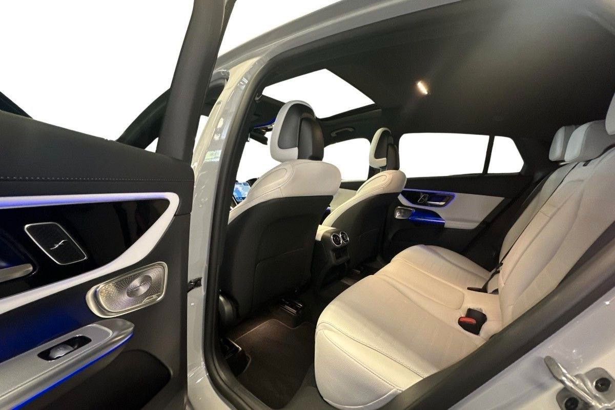 Mercedes-Benz GLC 300de 300 de 4Matic AMG 333hp Panorama *VAT*