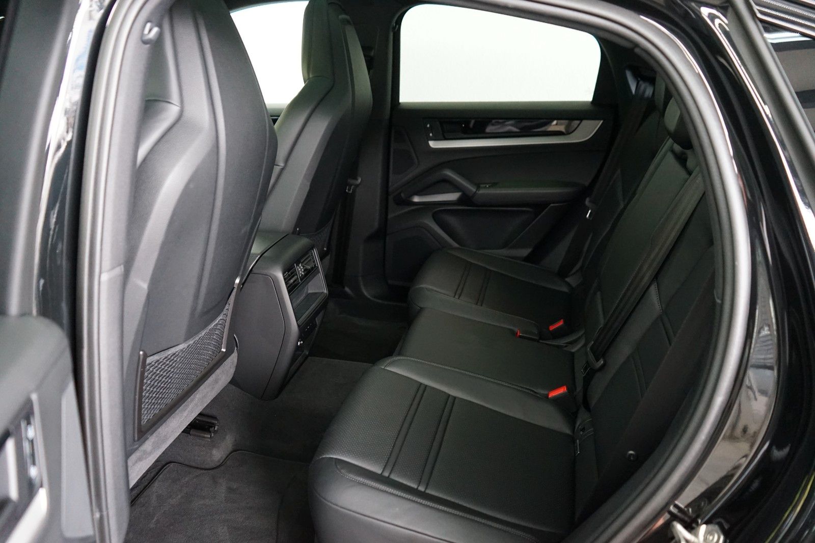 Porsche Cayenne Coupe E-Hybrid/P-DiSPLAY/BOSE/ACC/ACC/18