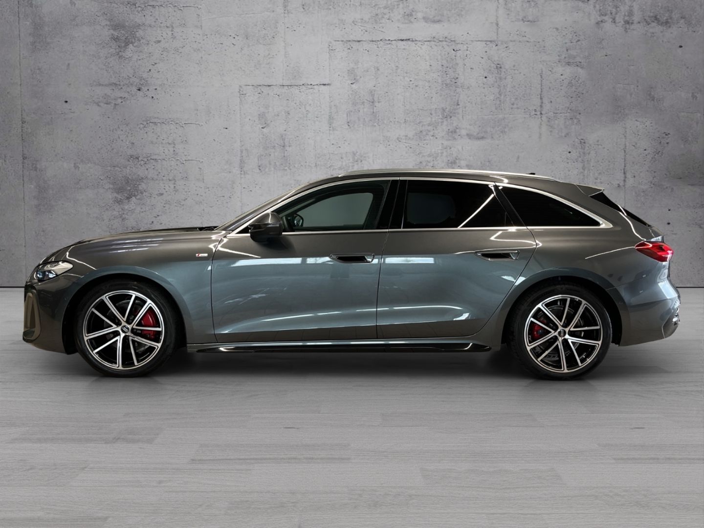 Audi A5 Avant TFSI qu. S line MATRIX AHK 19 TECH PRO