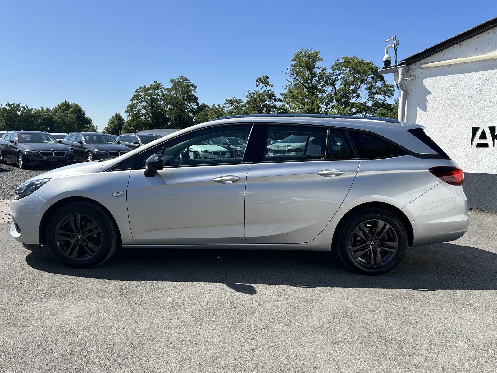 Opel Astra K 1.5 D Design&Tech - Samsaru's Car Outlet