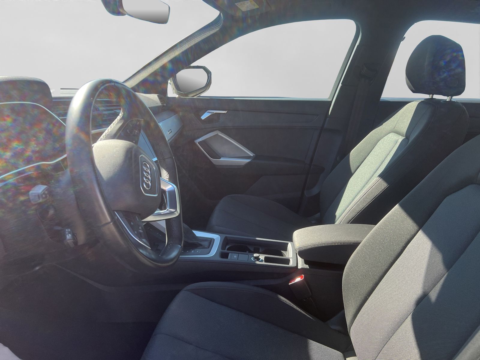 Audi Q3 40 2.0 TFSI quattro - Samsaru's Car Outlet