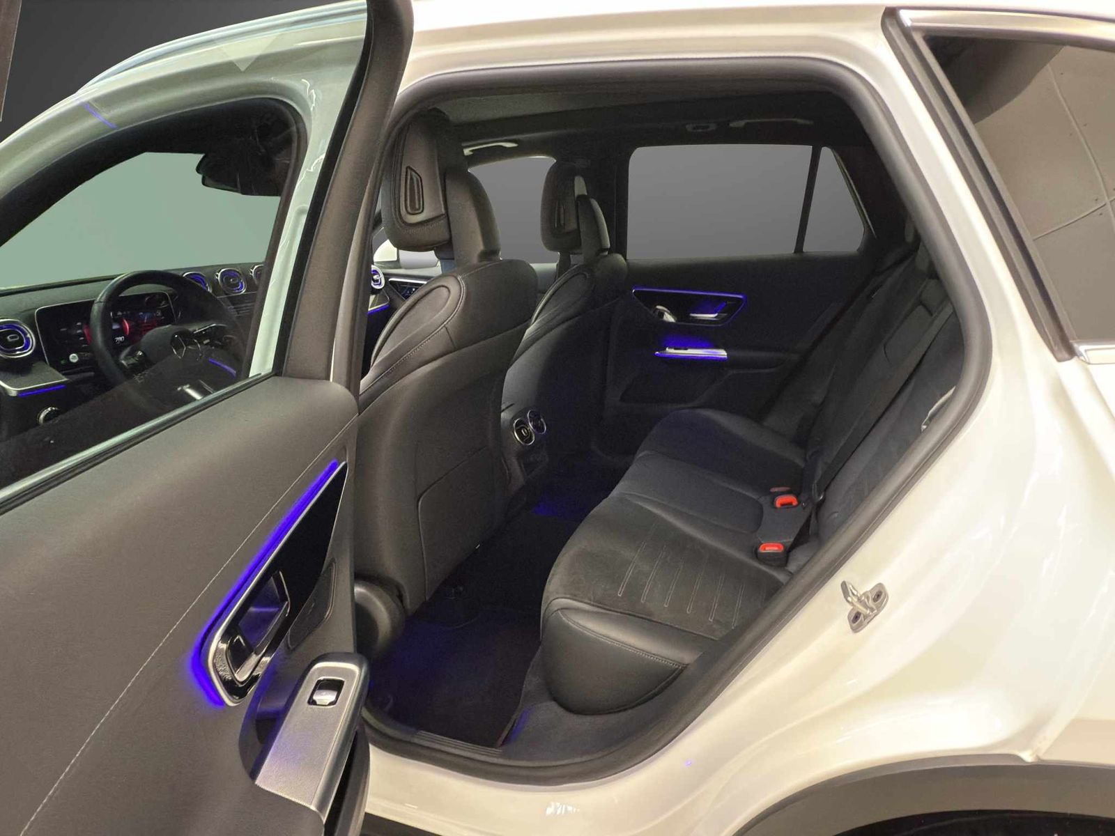 Mercedes-Benz GLC 300 4M AMG-PLUS*PANO-SHD*AHK*20"*360°-Kamera