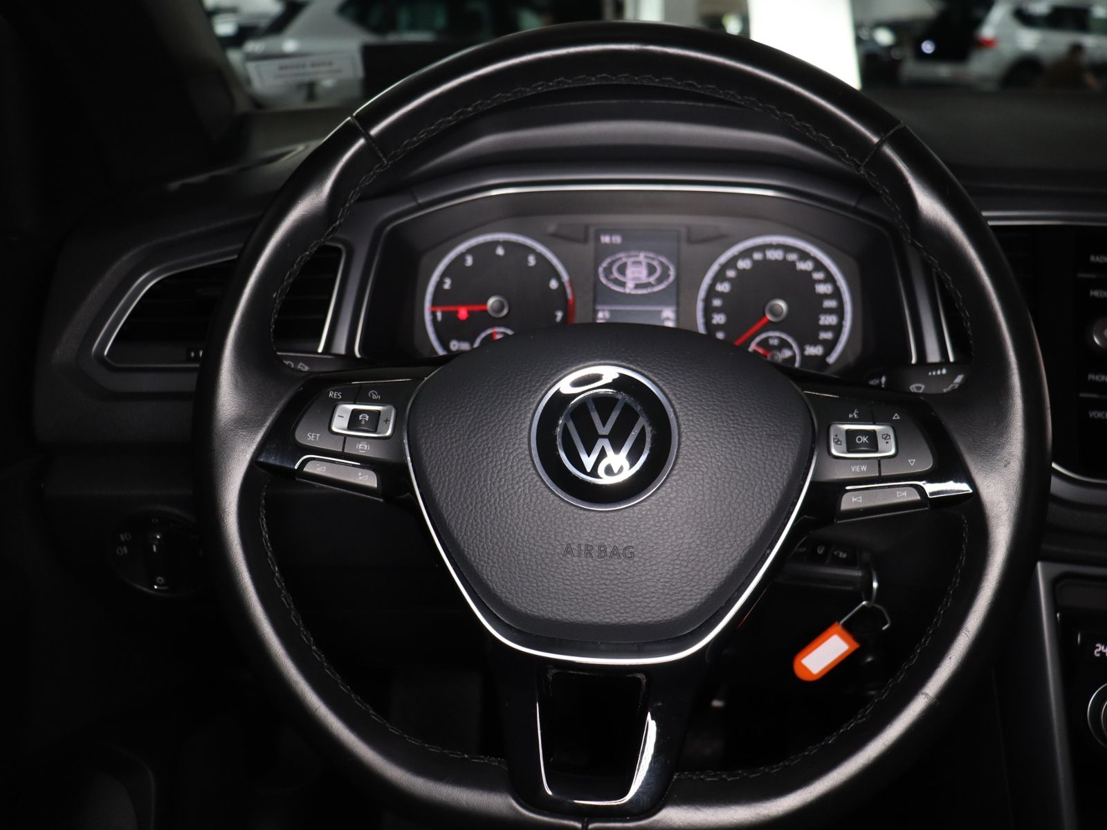 Volkswagen T-Roc Style 1.0TSI - Samsaru's Car Outlet