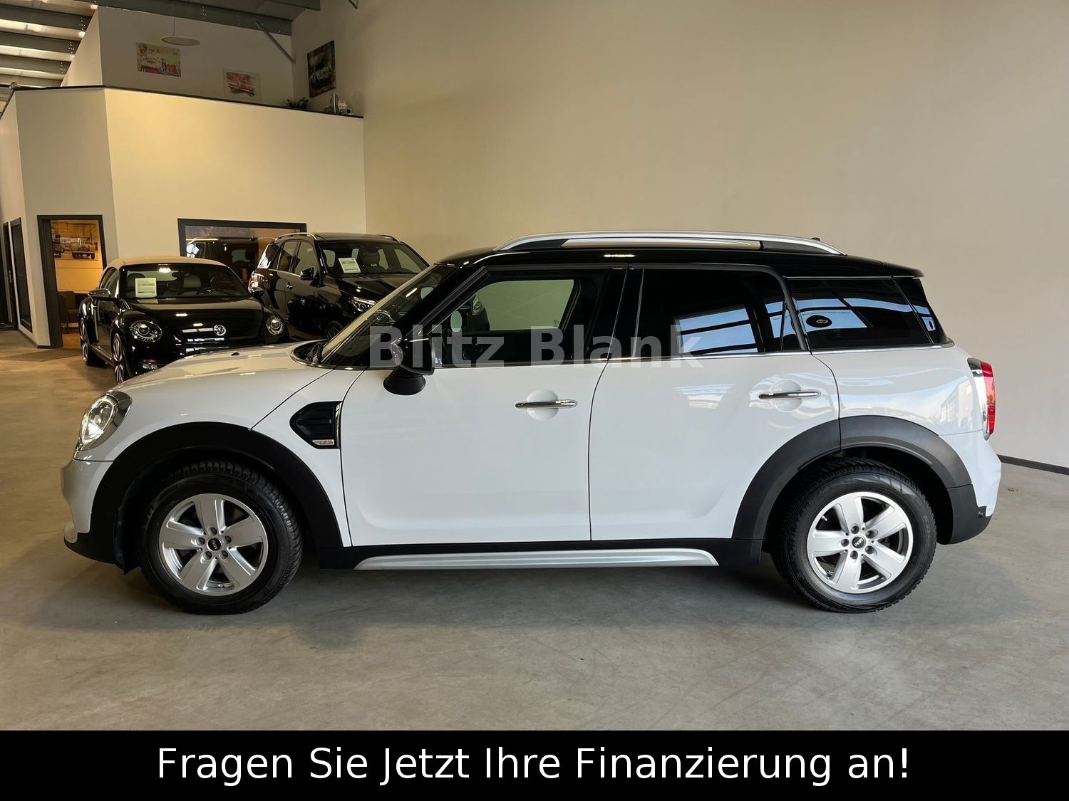 MINI Cooper Countryman - Samsaru's Car Outlet