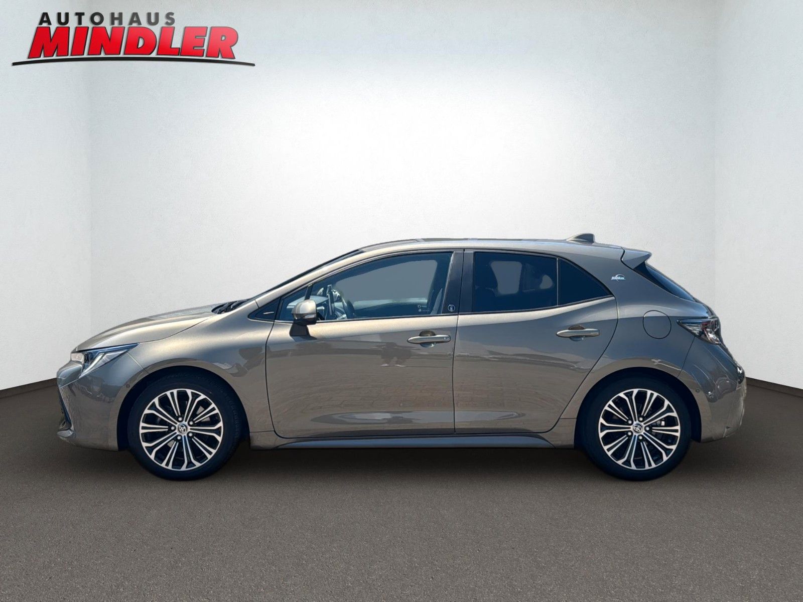 Toyota Corolla Hybrid Team - Samsaru's Car Outlet