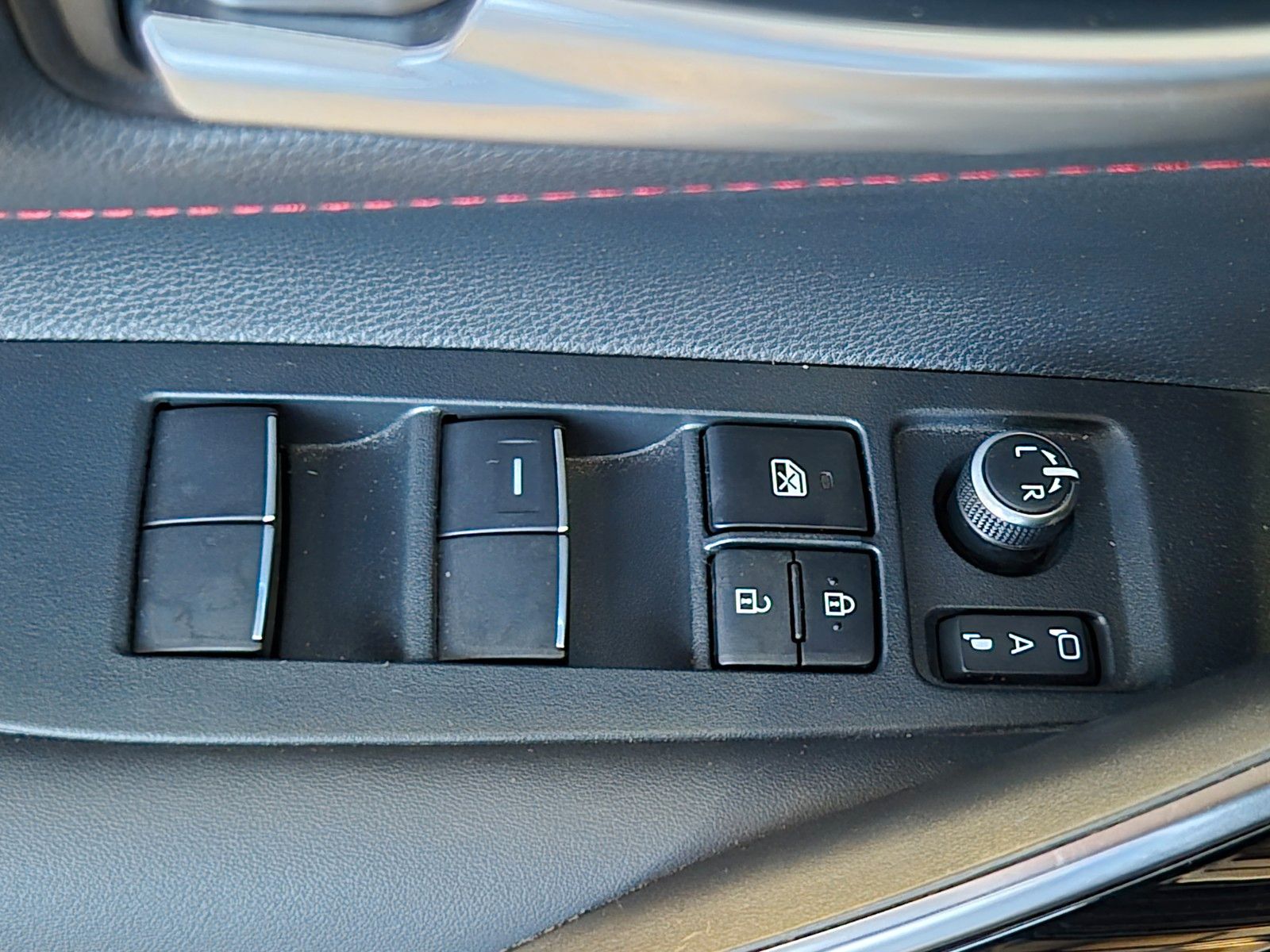 Toyota Corolla TS Hybrid GR Sport Navi Kamera SHZ ACC