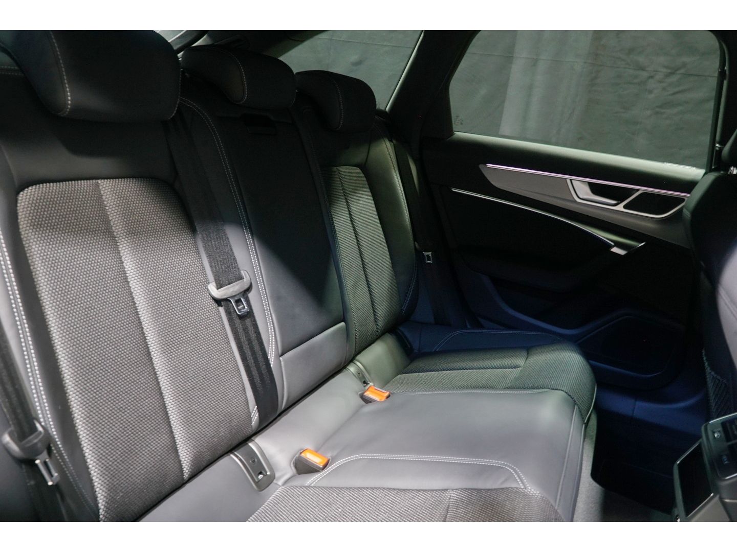 Audi A6 Avant S line 50 TFSI e quattro 360 Kamera AHK