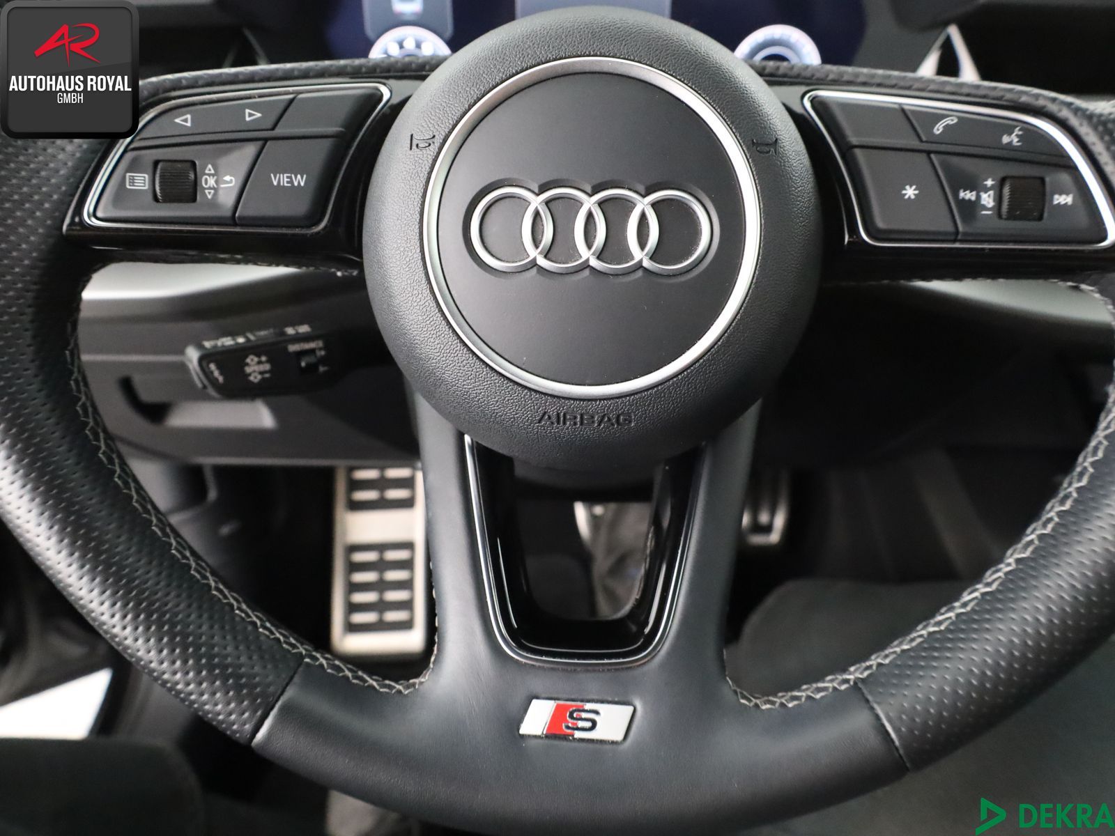 Audi A3 Limousine 35 TFSI S LINE - Samsaru's Car Outlet