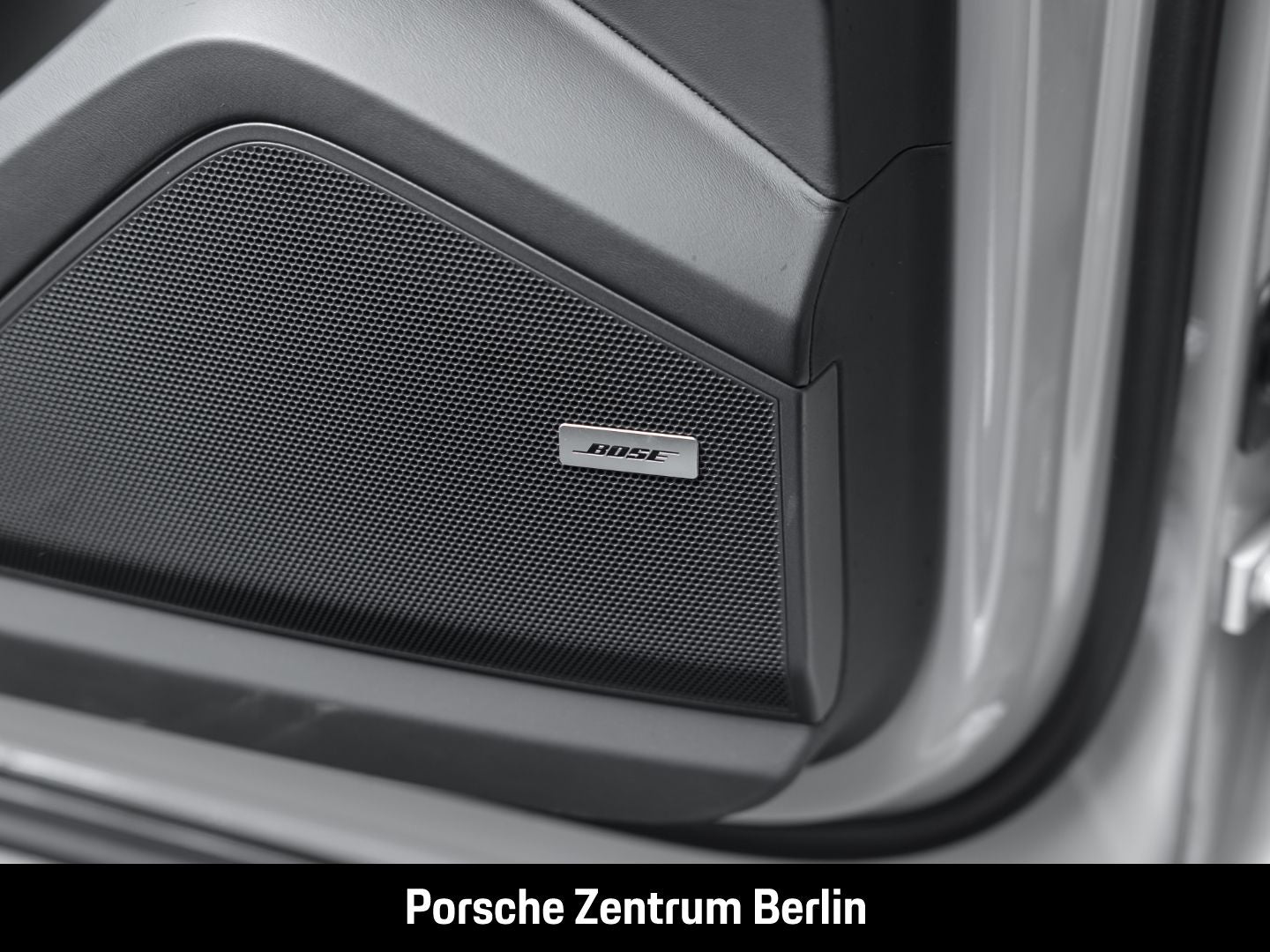 Porsche Cayenne E-Hybrid BOSE LED-Matrix-HD 22-Zoll