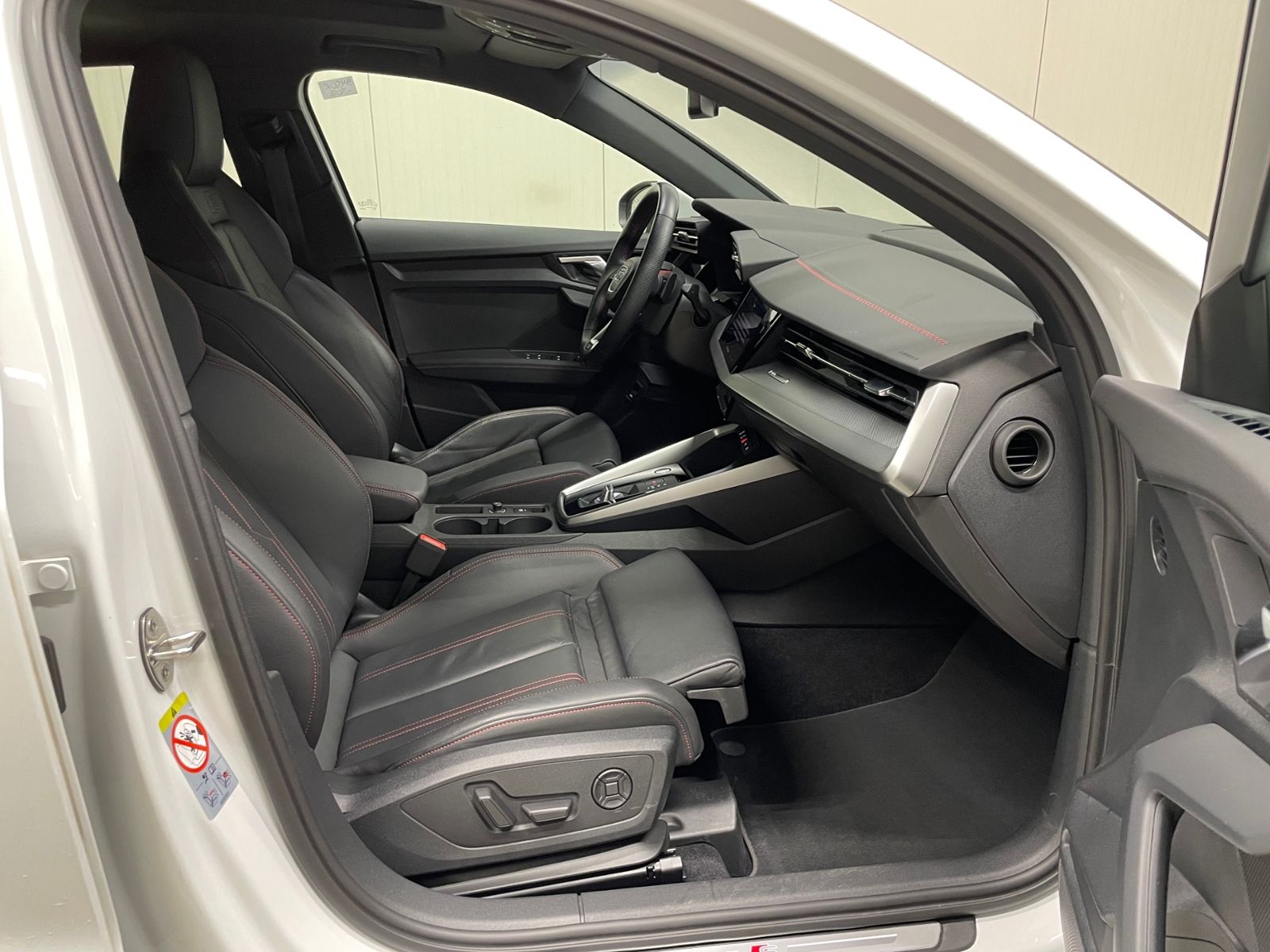 Audi A3 Sportback S-line 35 1.5 TFSI LED PANO RFK ACC