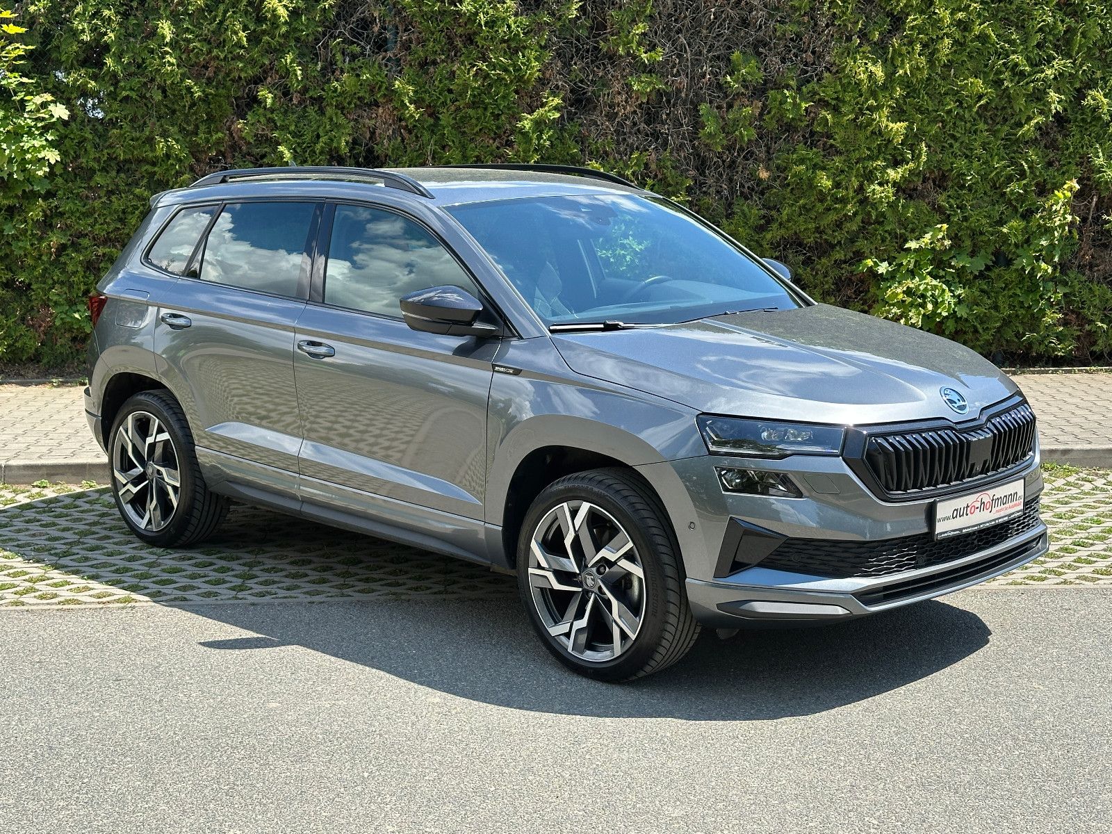 Skoda 150PS 4x4 DSG Sportline Side Assist eHK LM19"AHK