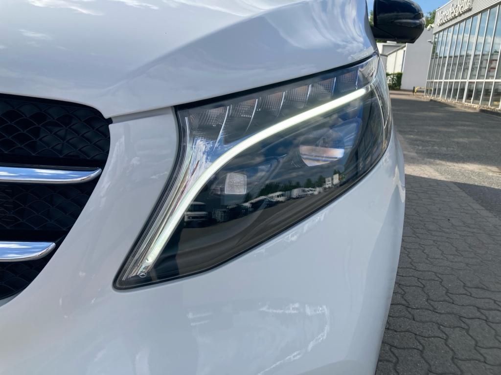 Mercedes-Benz V 250 d 4MATIC AVANTGARDE EDITION - Samsaru's Car Outlet