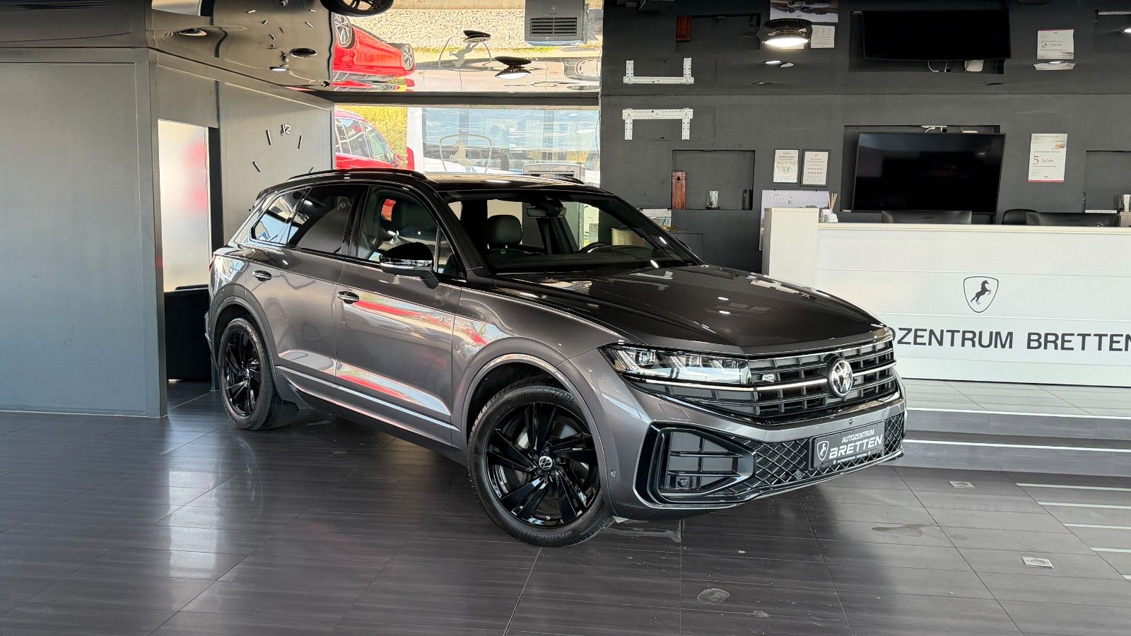 Volkswagen Touareg 3.0 TDI R-Line*4M*Nachtsicht*Luft*Black