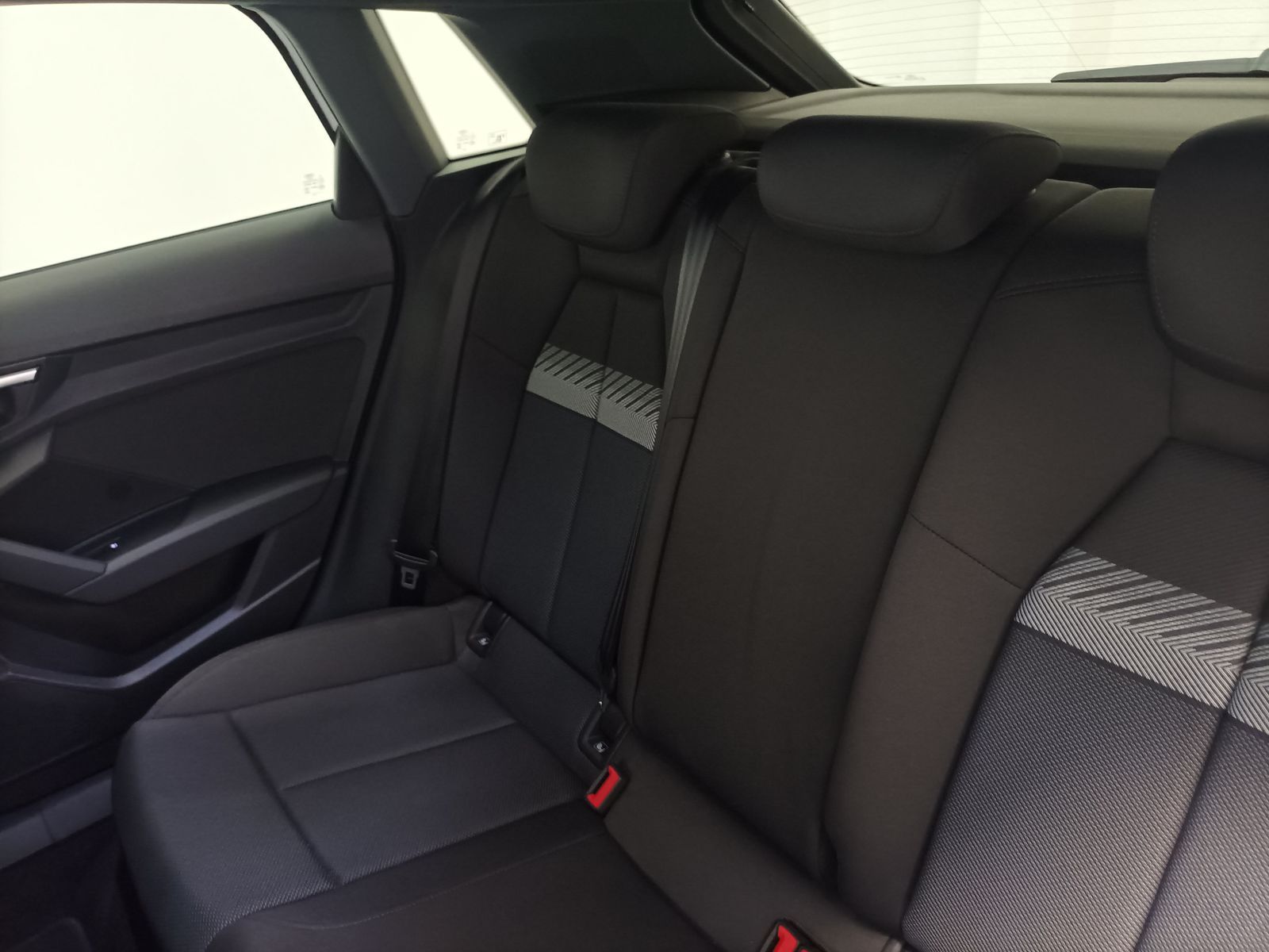 Audi A3 45 1.4 TFSI e S Line|Navi|V. Cockpit|PDC|LED