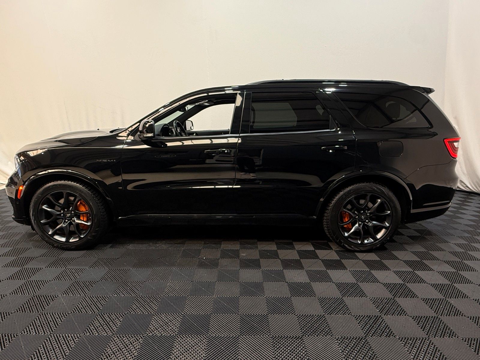 Dodge Durango - R/T - OrangePackage - LPG - AHK