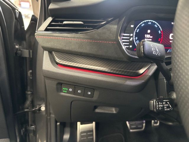 Skoda Octavia Combi RS - Samsaru's Car Outlet