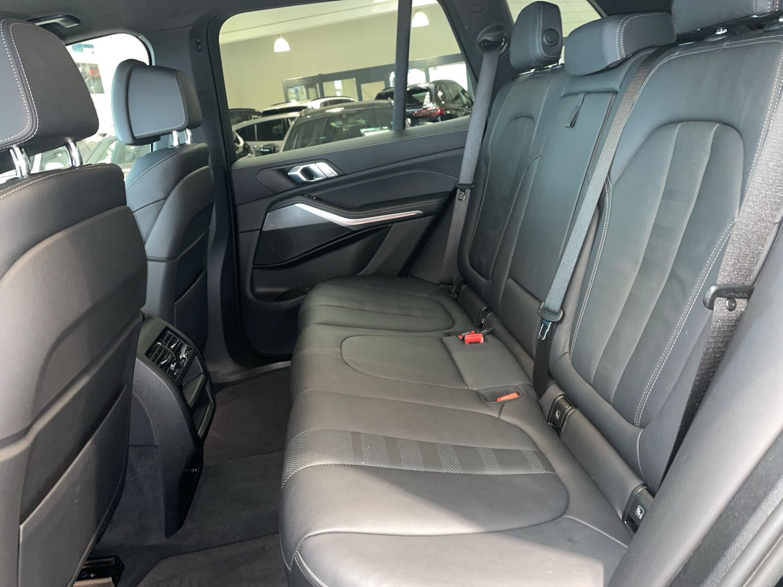 BMW X5 xDrive30d M Sportpaket Komfortsitze*AHK*