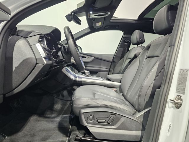 Audi Q7 50 TDI S Line Black 7Sitz Pano Matrix Facelif