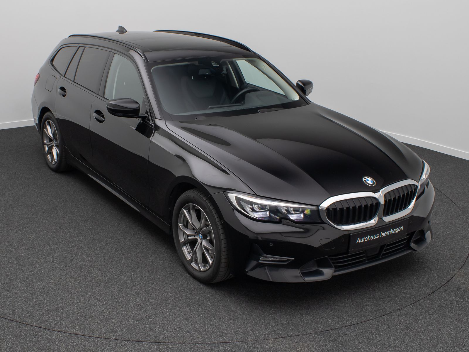 BMW 330i Sport Line - Samsaru's Car Outlet