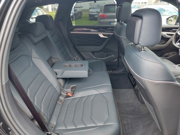 Volkswagen Touareg 3.0 TDI 4M R-Line AHK*Standhzg*Pano*360°