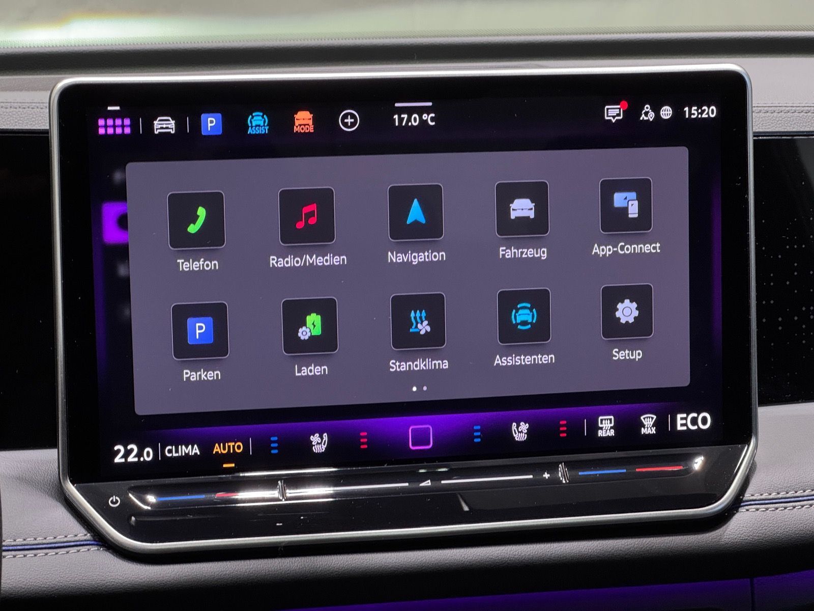 Volkswagen Tiguan R-Line 1.5 TSI eHybrid | MATRIX NAVI PANO