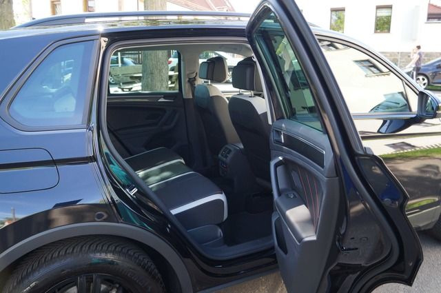 Volkswagen Tiguan Urban Sport 4Motion - Samsaru's Car Outlet
