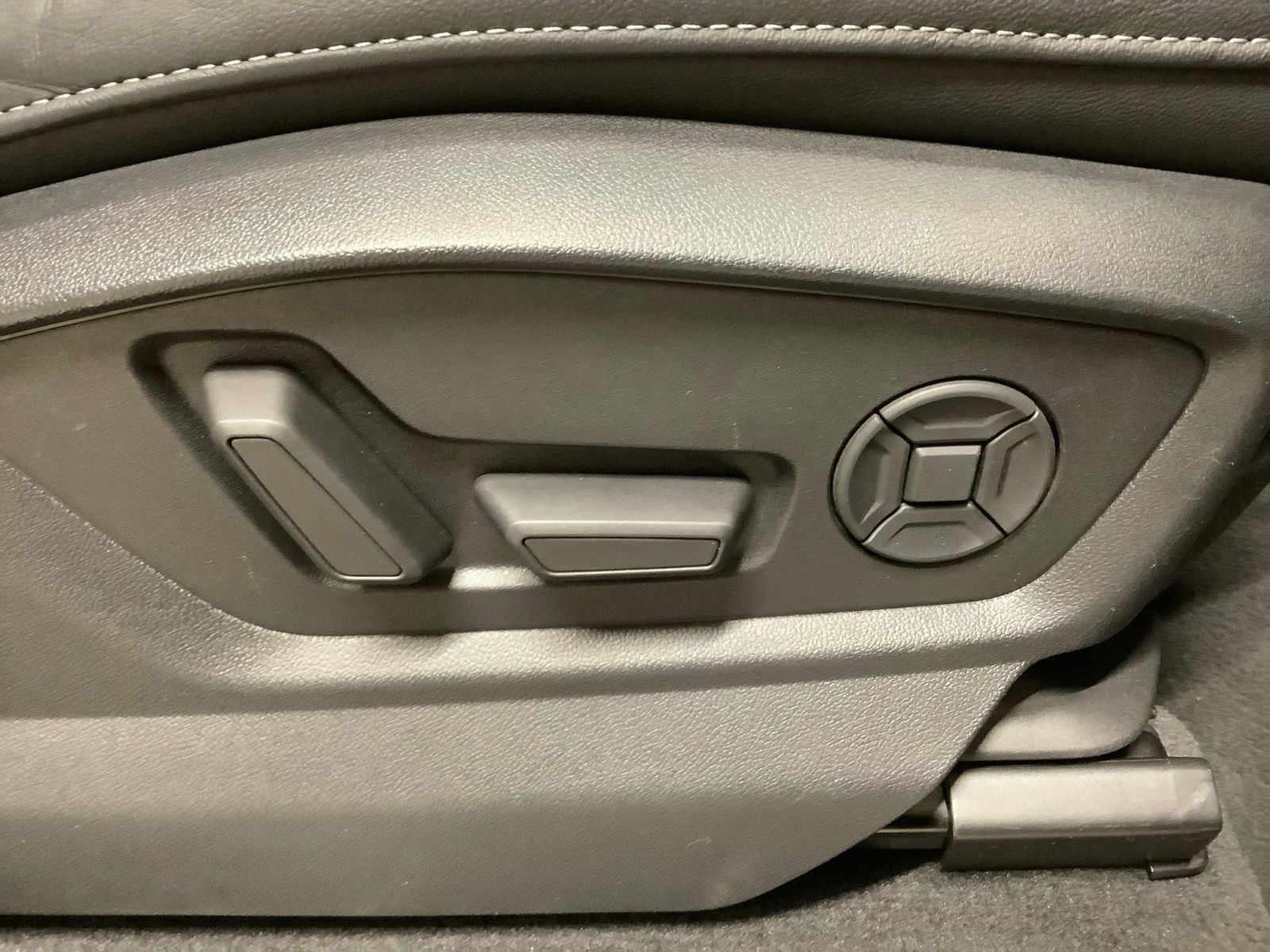 Audi Q7 55 TFSI e quattro tiptronic,AHZV,Luft,Matrix