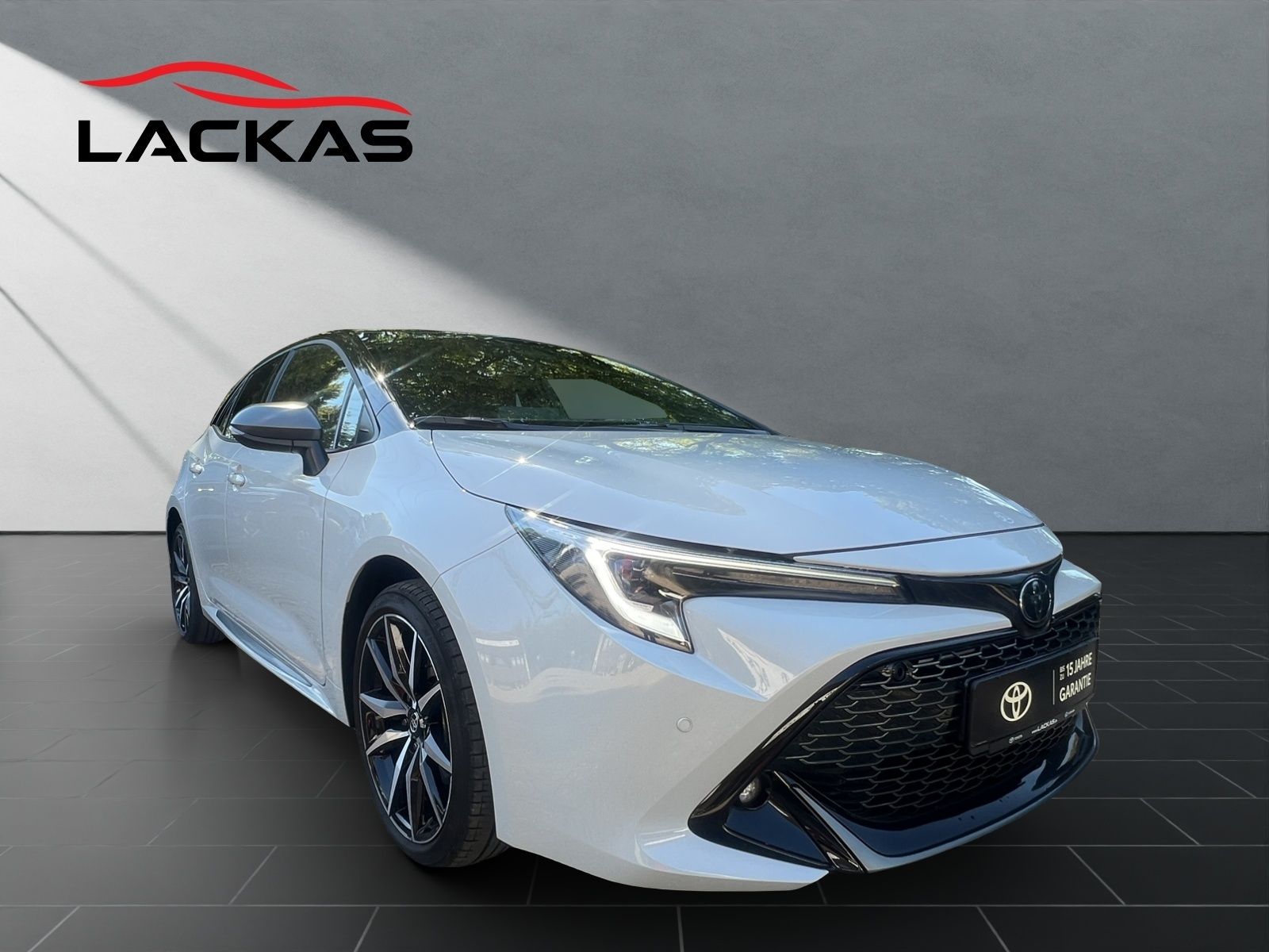 Toyota Corolla 2.0 Hybrid GR Sport 1HD+NAVI+CARPLAY+PDC