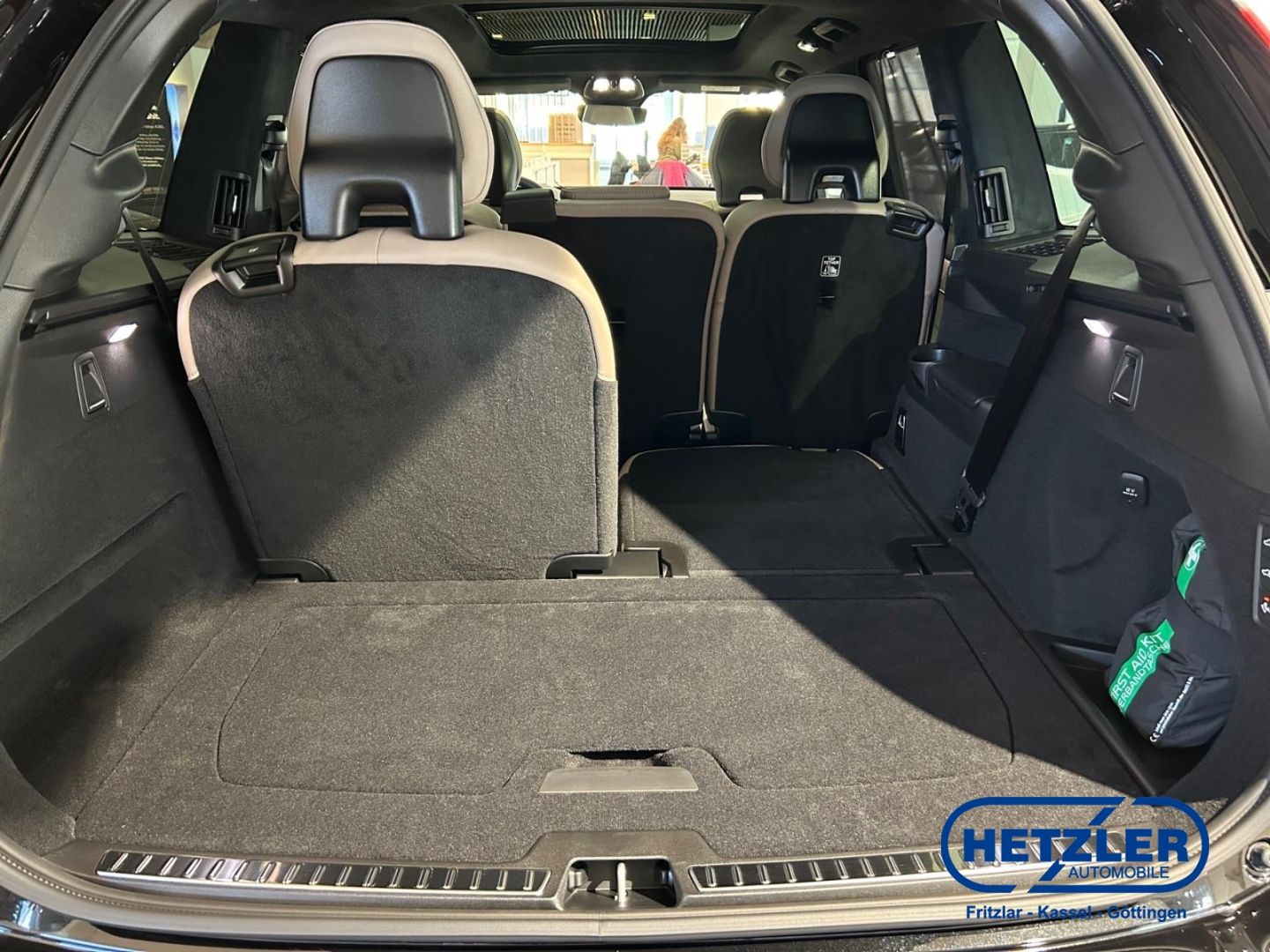 Volvo XC90 Ultra Dark Recharge Plug-In Hybrid AWD T8 T