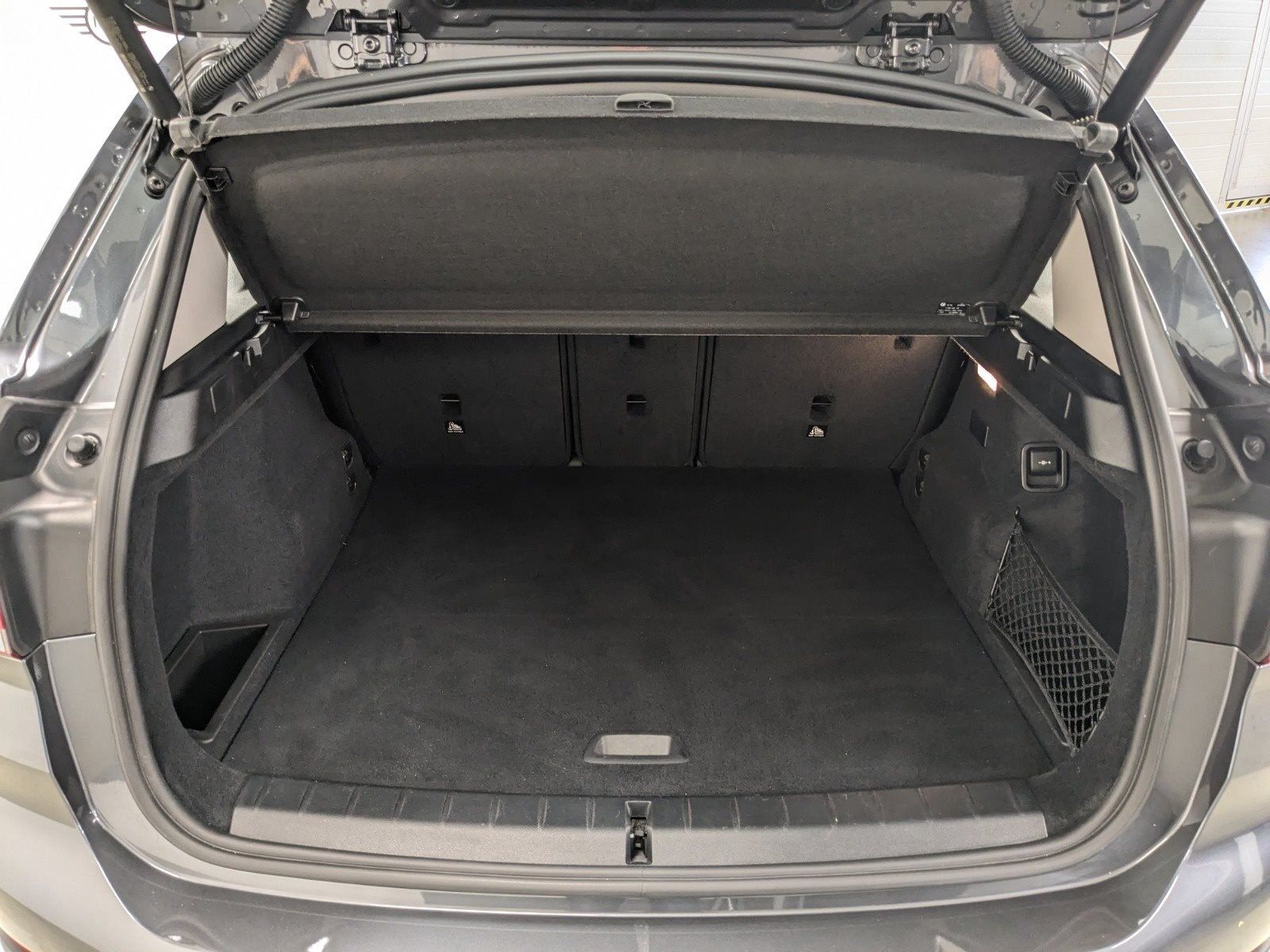 BMW X1 xDrive25e - Samsaru's Car Outlet