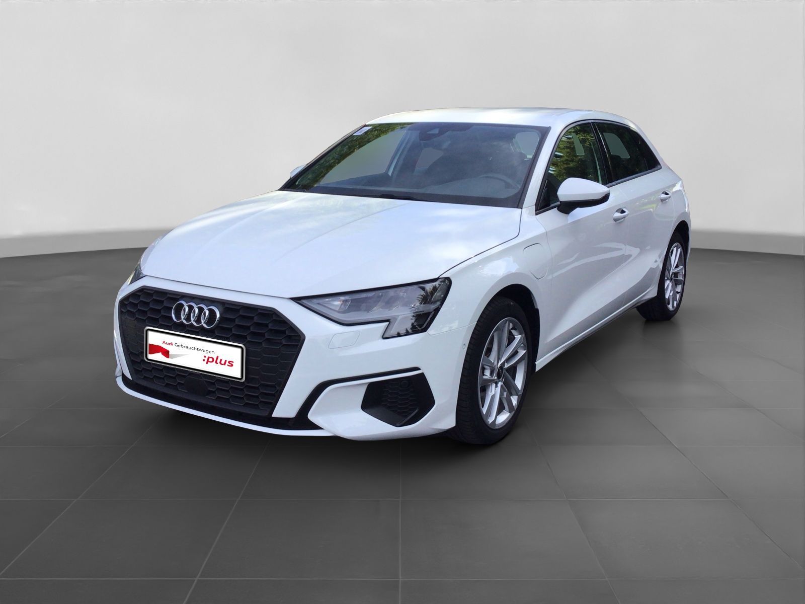 Audi A3 Sportback 40 TFSIe LM17 SPORTSITZE INTERFACE