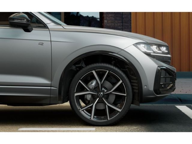 Volkswagen Touareg 3.0 TDI 4M Pano AHK 22'' Luftfederung