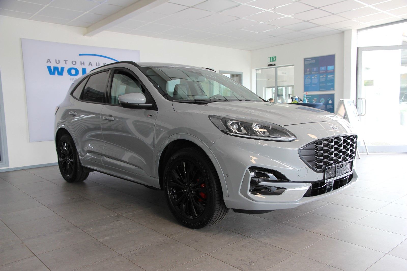 Ford Kuga Plug-In Hybrid PHEV ST-Line X - Samsaru's Car Outlet